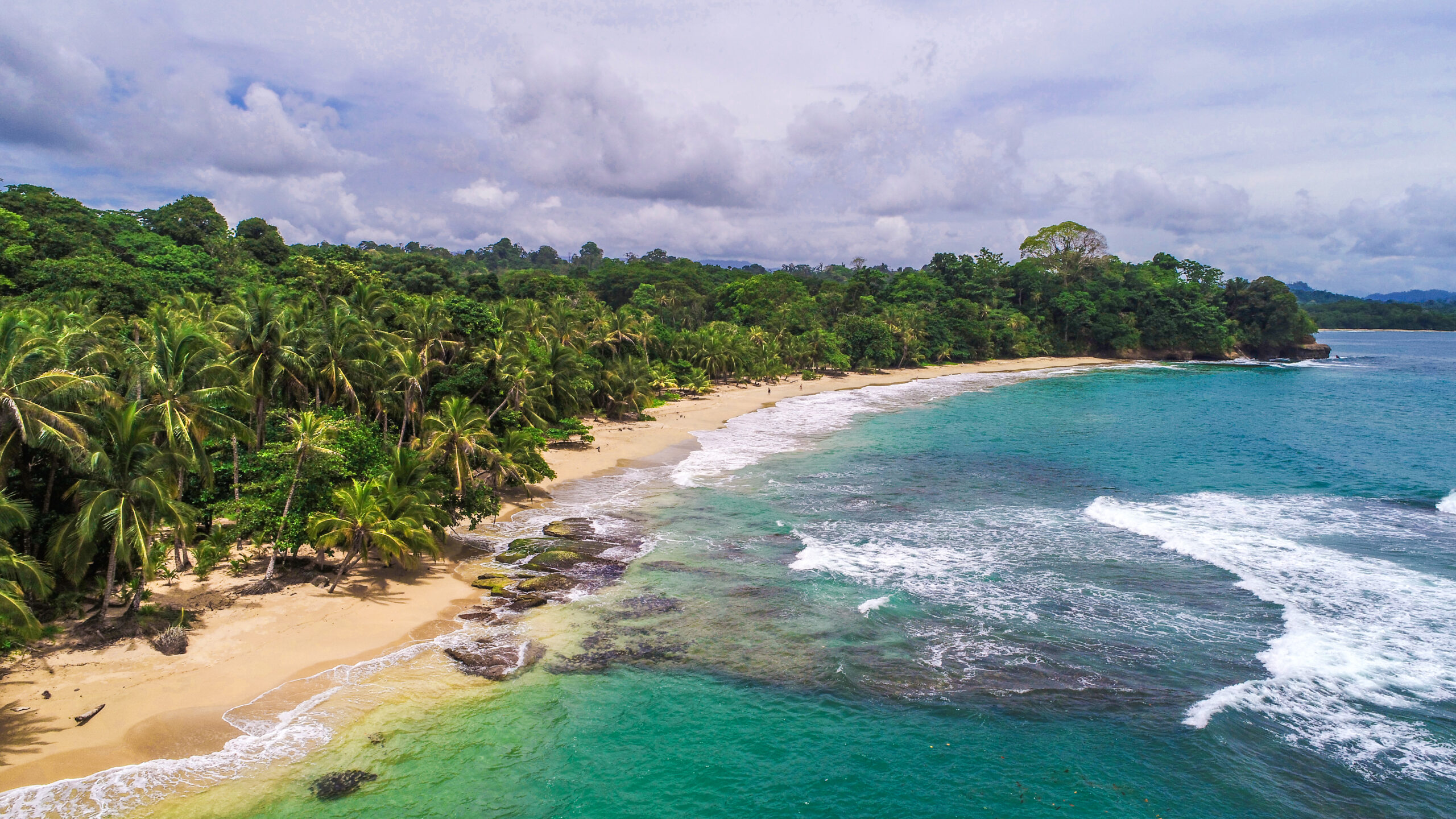 Uvita strand - Reizen met kinderen en Costa Rica impact reizen